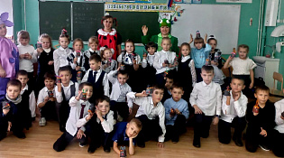 ЛУНТИК И КОМПАНИЯ В ГОСТЯХ У ПЕРВОКЛАССНИКОВ